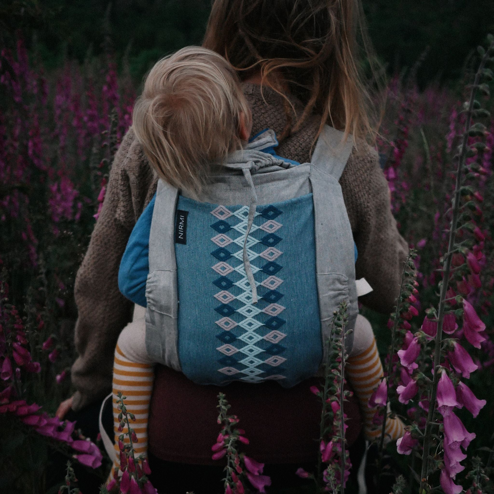 NIRMI Babytrage aus Leinen & Wolle, mit Patch Cholbil (Mexiko)