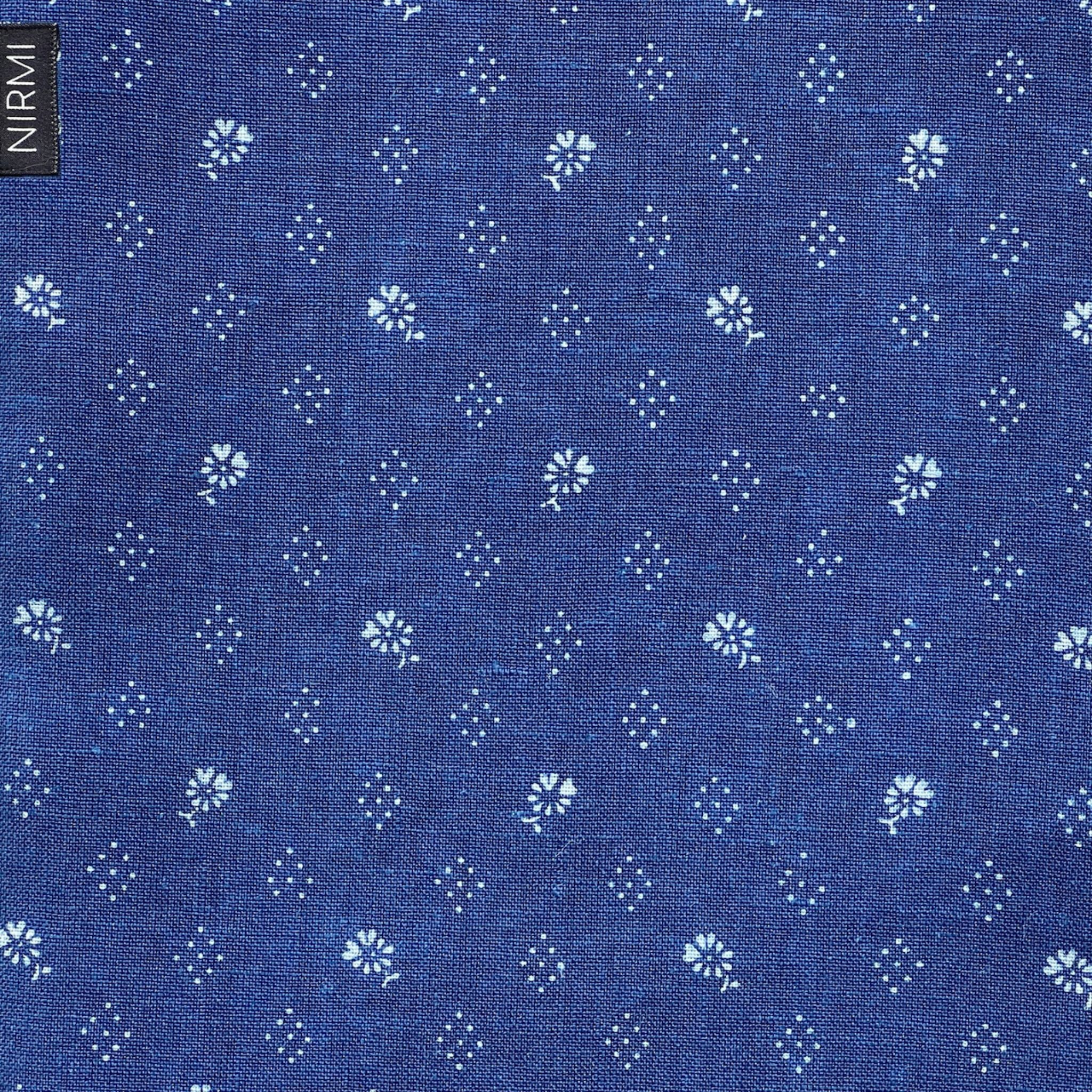 NIRMI baby carrier made of linen and wool, with blue print patch "Flowers and Diamonds" (Austria)