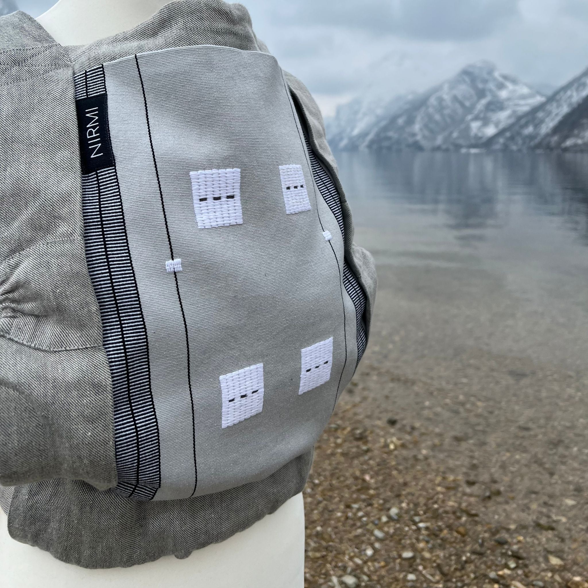 NIRMI Babytrage aus Leinen & Wolle, mit Patch Xchup Loxa (Mexiko)