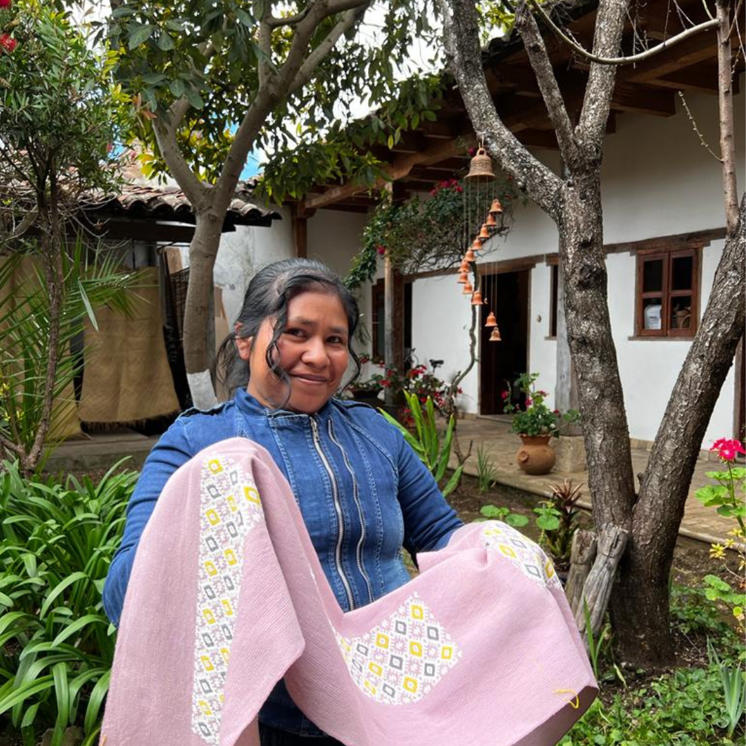 NIRMI Babytrage aus Leinen & Wolle, mit Patch Ch'ixal nichim (Mexiko)